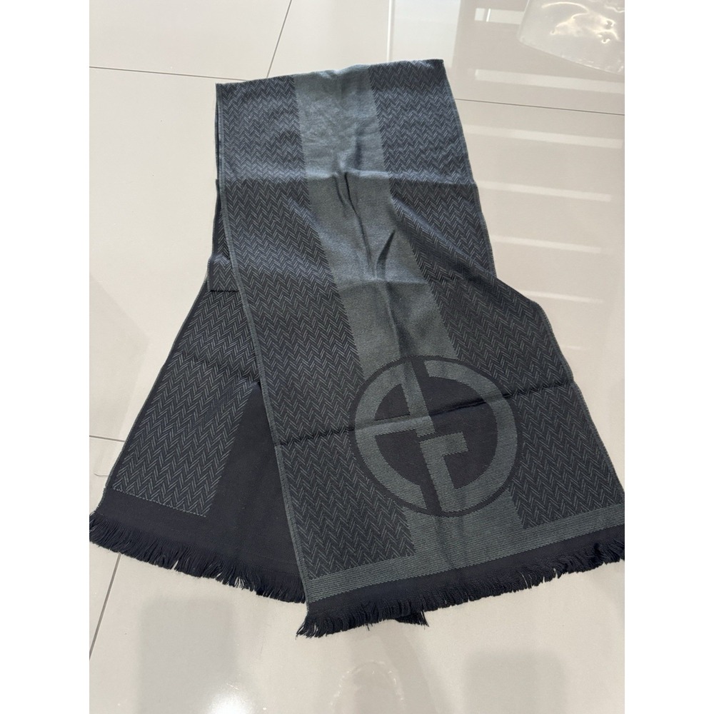 Giorgio Armani Men's One Size Olive Green + Black Knit Scarf 66" X 14"